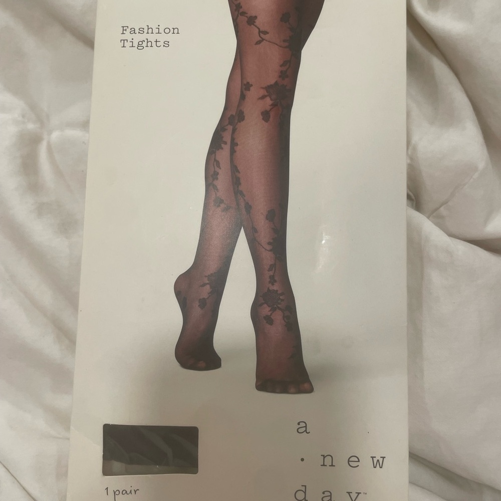 a new day Floral Fashion Tights - Black - Picture 2 of 9